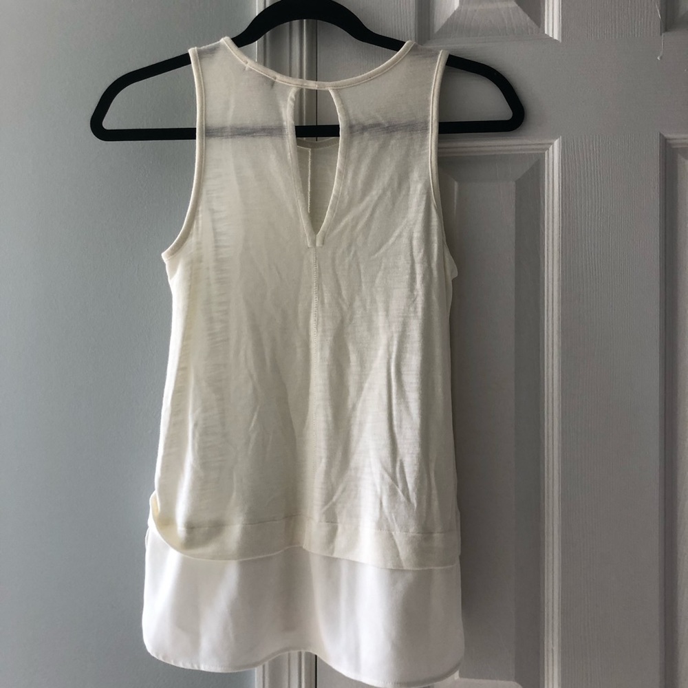 Host Pick J. Crew White Top With Flutter Bottom - image 2